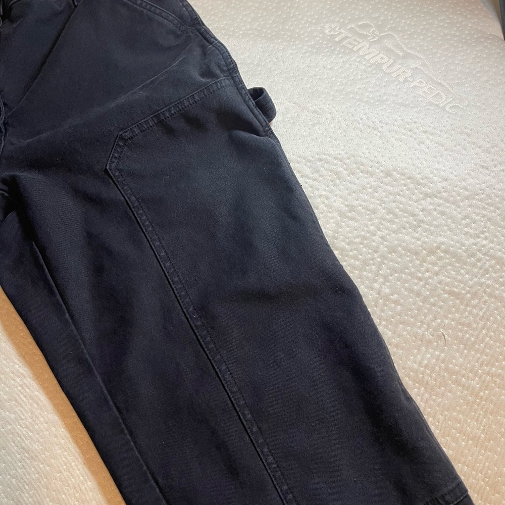 Aritzia Wilfred Free Brennan High Rise Modern Cargo Pants Women's Size 4 Black - Picture 9 of 12